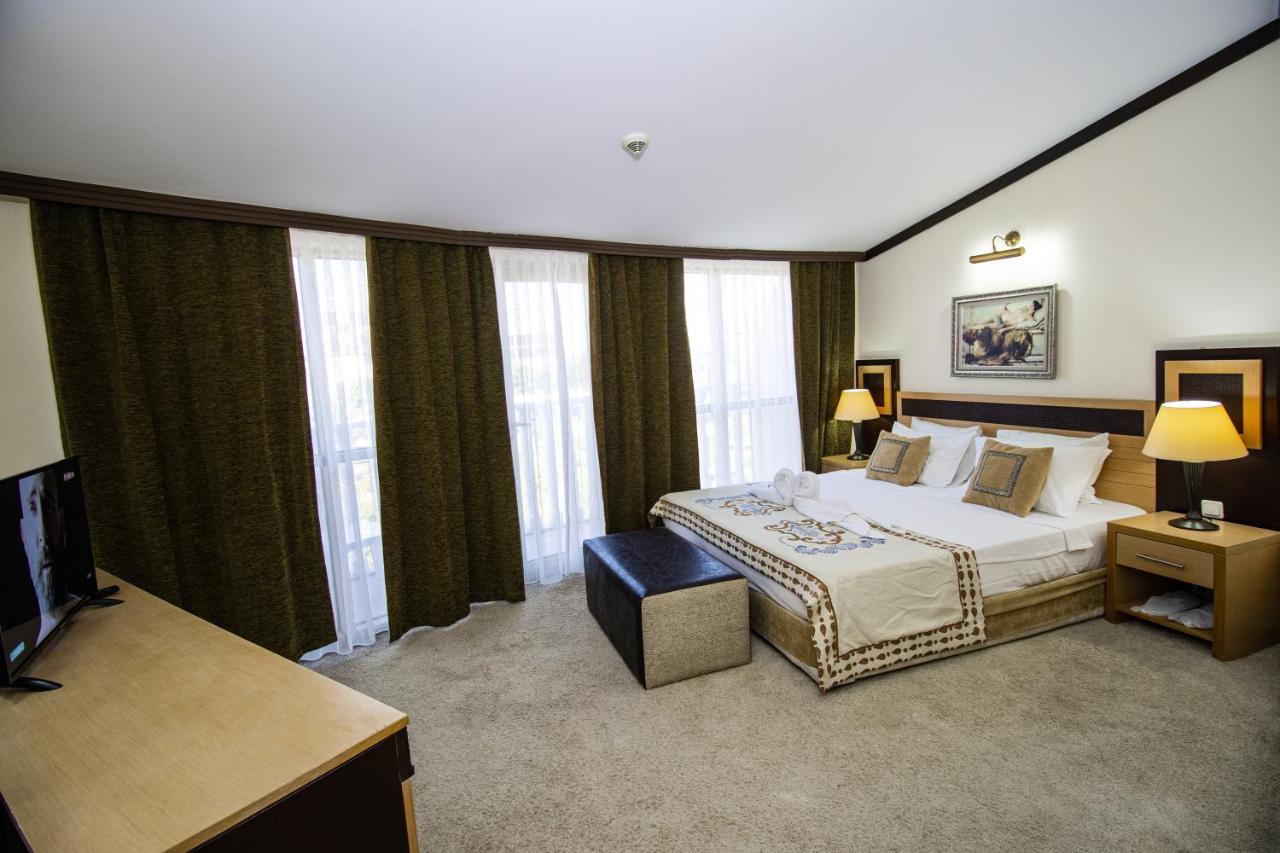 Rk Magic Dream Hotel 凯梅尔 外观 照片