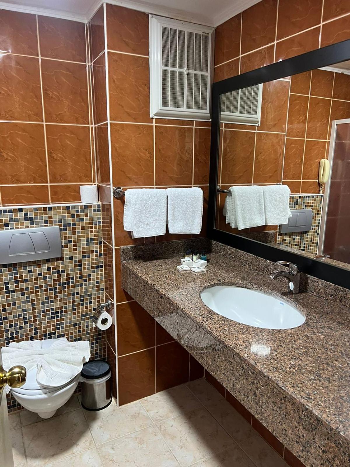 Rk Magic Dream Hotel 凯梅尔 外观 照片