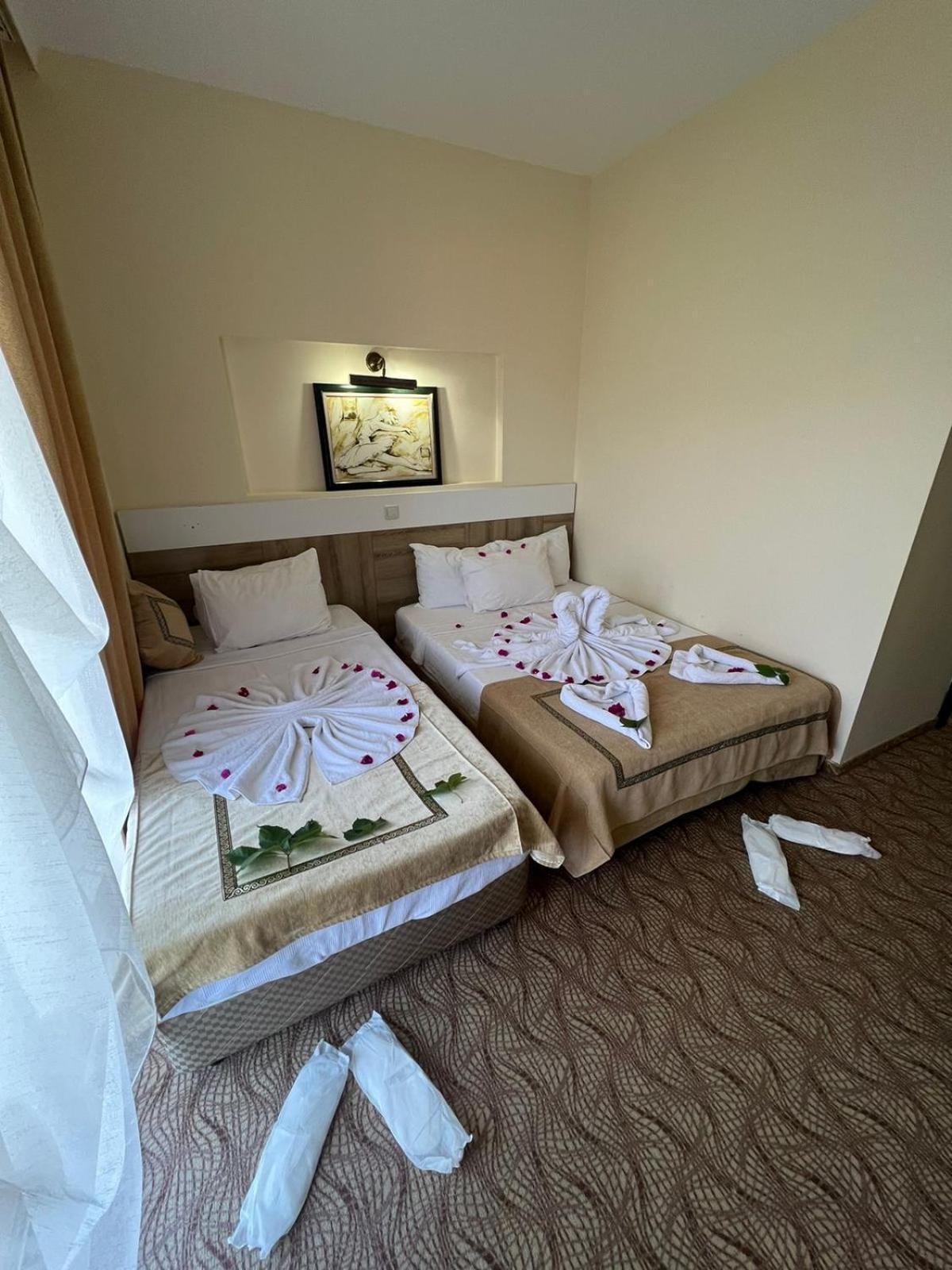Rk Magic Dream Hotel 凯梅尔 外观 照片